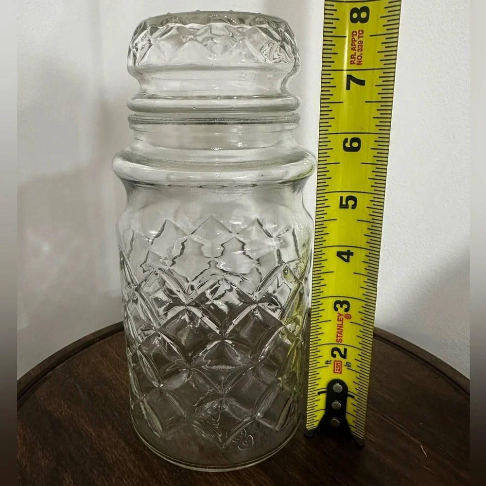 Vintage Planters Mr. Peanut Glass Jar with Lid - Diamond Pattern 8